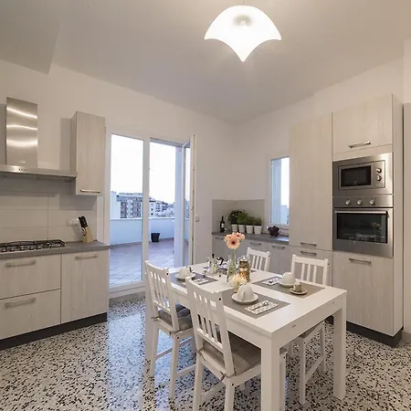 L'attico Apartamento